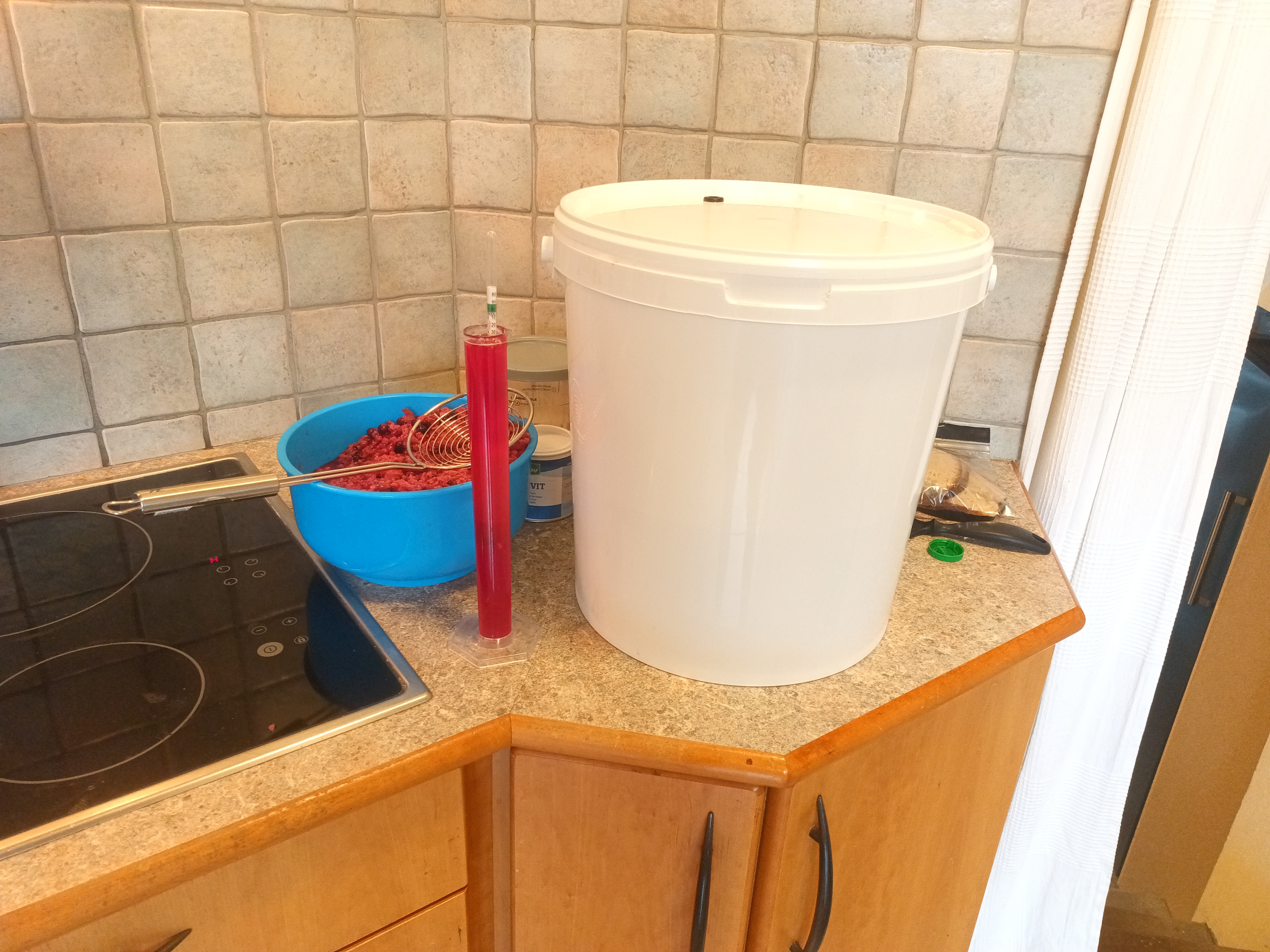 Berin fjarlægð og sykurmagnið mælt
